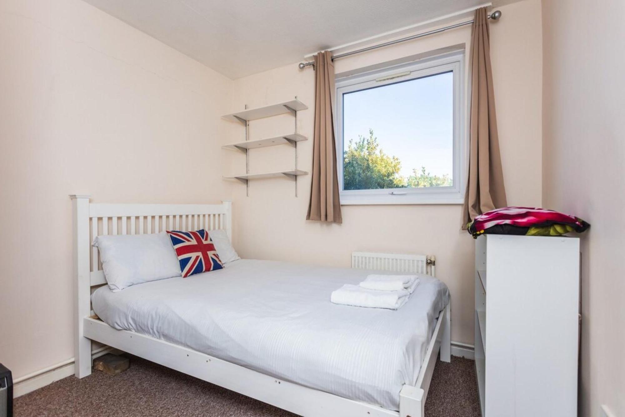 Spacious 2Bd House Wprivate Garden - Kennington! Londra Dış mekan fotoğraf